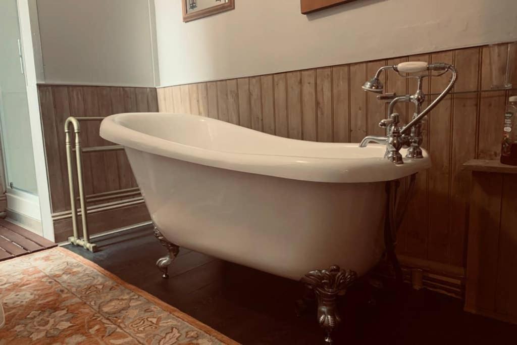 فيلا Stunning 18Th Century 5 Bed House Old-Town هاستَنغ المظهر الخارجي الصورة
